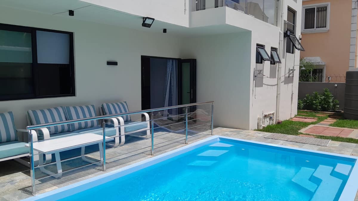 Private pool